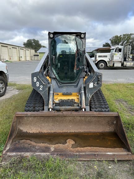Image of John Deere 333G equipment image 1
