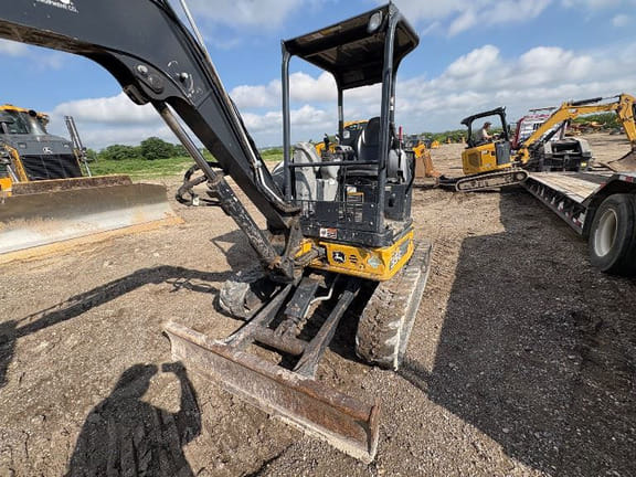 2020 John Deere 35G Equipment Image0