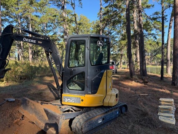 2020 John Deere 35G Equipment Image0