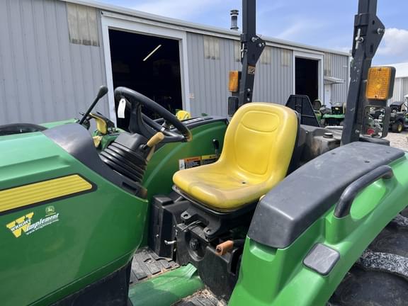 Image of John Deere 4044M equipment image 2