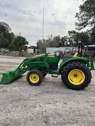 Image of John Deere 4044M equipment image 2