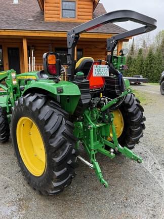 Image of John Deere 4066R equipment image 1