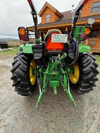 Image of John Deere 4066R equipment image 3
