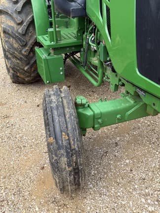 Image of John Deere 5045E equipment image 2