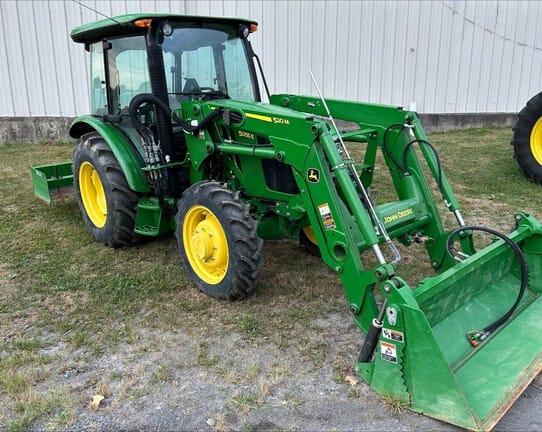 2020 John Deere 5055E Equipment Image0