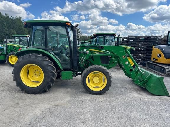 Image of John Deere 5065E equipment image 1