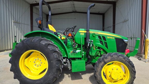 2020 John Deere 5065E Equipment Image0