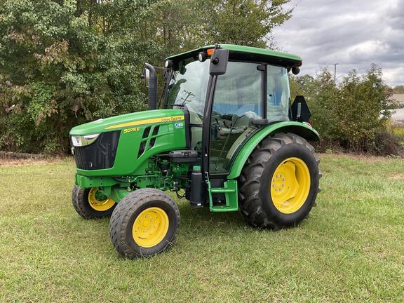 Image of John Deere 5075E Primary image
