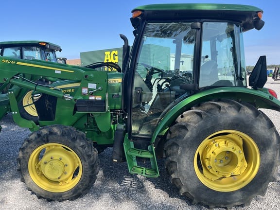 2021 John Deere 5075E Equipment Image0