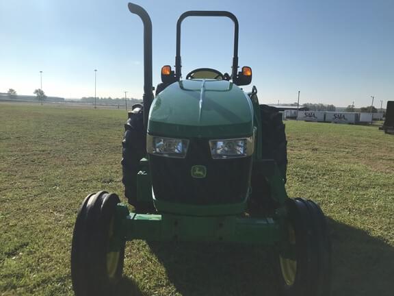 Image of John Deere 5075E equipment image 1