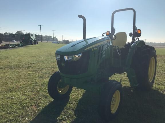 Image of John Deere 5075E Primary image