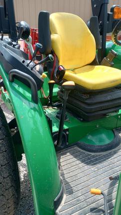 Image of John Deere 5075M equipment image 3