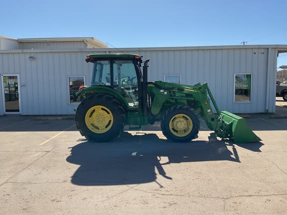 Image of John Deere 5100E equipment image 3