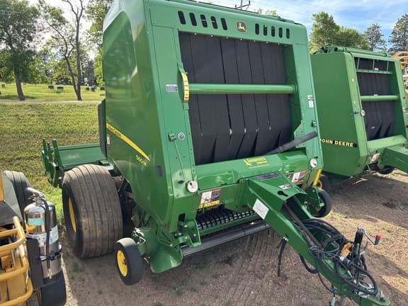 Image of John Deere 560M Primary image