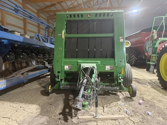 Image of John Deere 560M equipment image 1