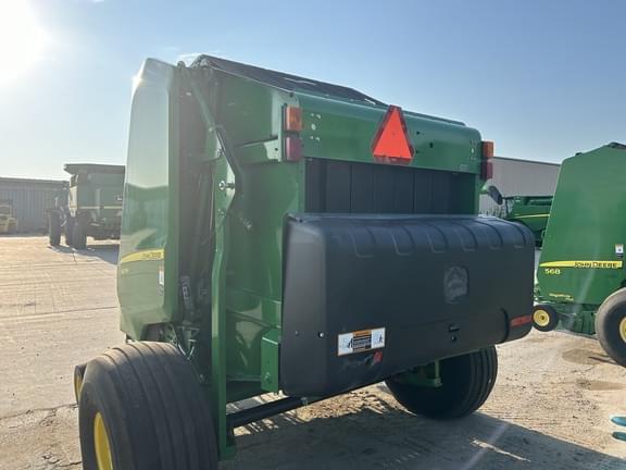 Image of John Deere 560M equipment image 4