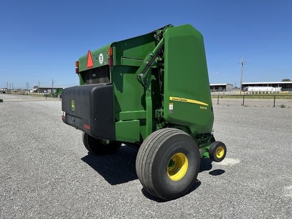 Image of John Deere 560M equipment image 4