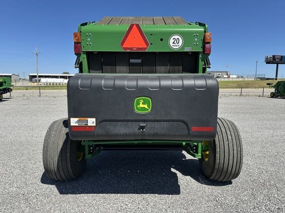 Image of John Deere 560M equipment image 3