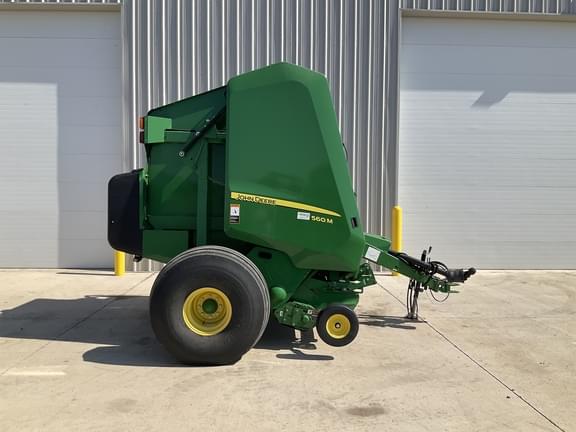 Image of John Deere 560M equipment image 3