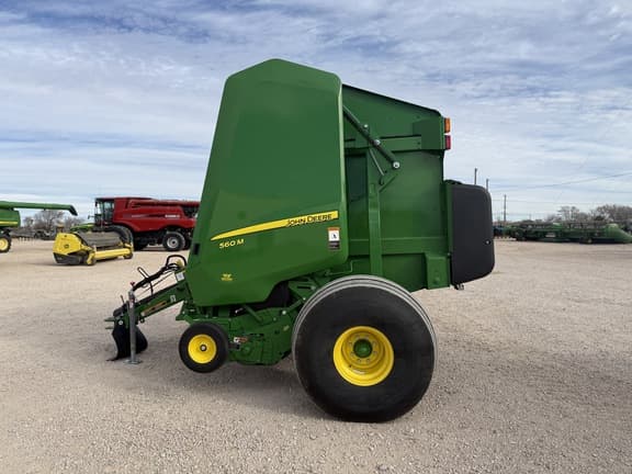 Image of John Deere 560M equipment image 1