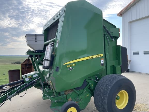 Image of John Deere 560M equipment image 1