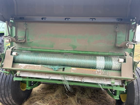 Image of John Deere 560M equipment image 1