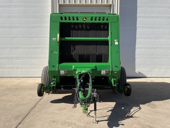 Image of John Deere 560R equipment image 2