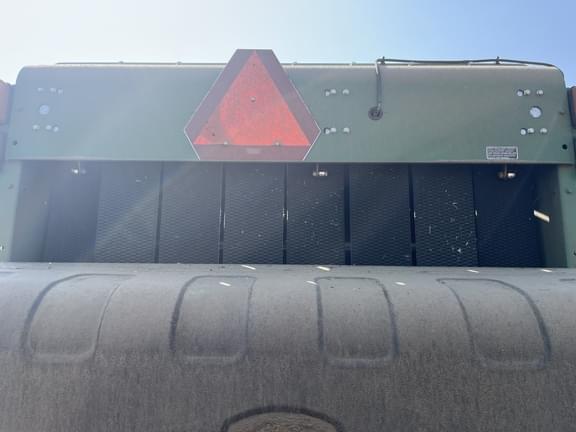 Image of John Deere 560R equipment image 4