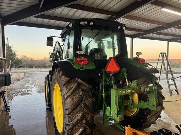Image of John Deere 6110M equipment image 4