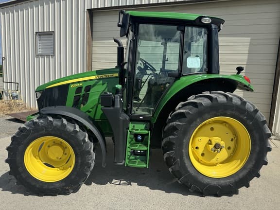 Image of John Deere 6120M equipment image 2