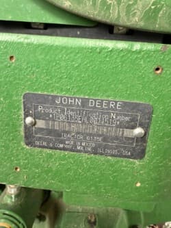 Image of John Deere 6135E equipment image 3