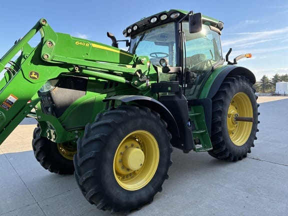 2020 John Deere 6155R Equipment Image0
