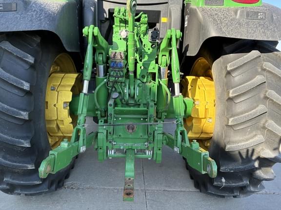 Image of John Deere 6155R equipment image 2