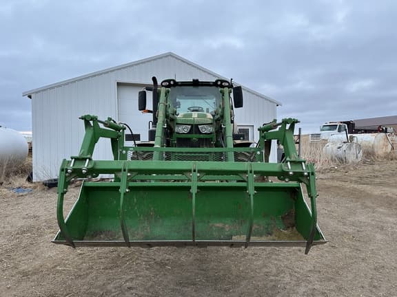 Image of John Deere 6175R equipment image 2
