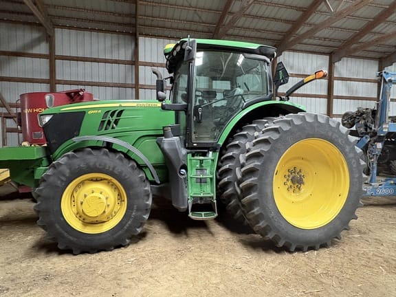 175 - 299 HP Tractors image