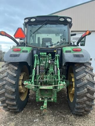 Image of John Deere 6215R equipment image 4