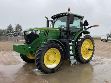 Main image John Deere 6215R