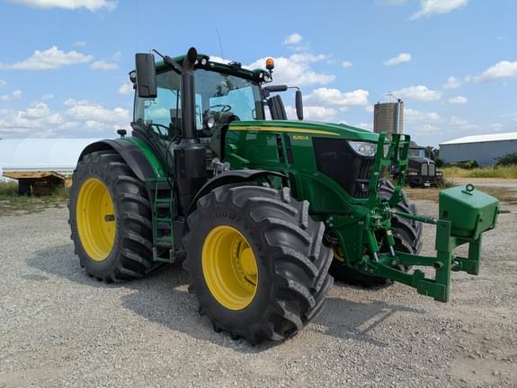 Image of John Deere 6250R equipment image 1