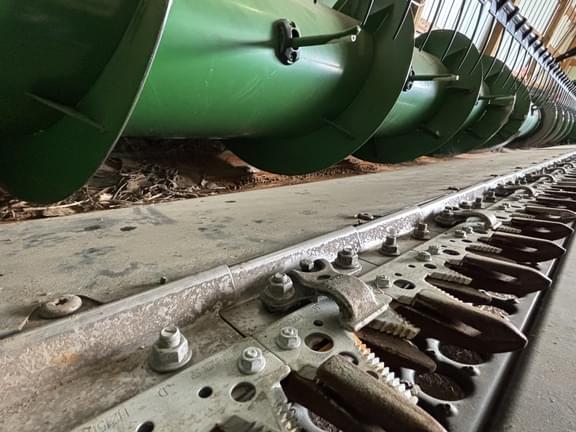 Image of John Deere 625F equipment image 2