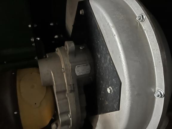 Image of John Deere 635F equipment image 2