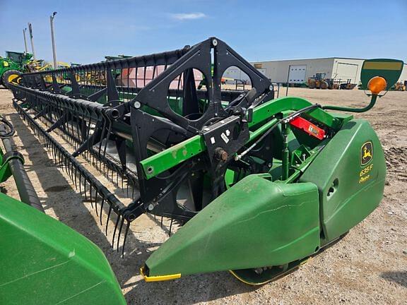 Image of John Deere 635F equipment image 3