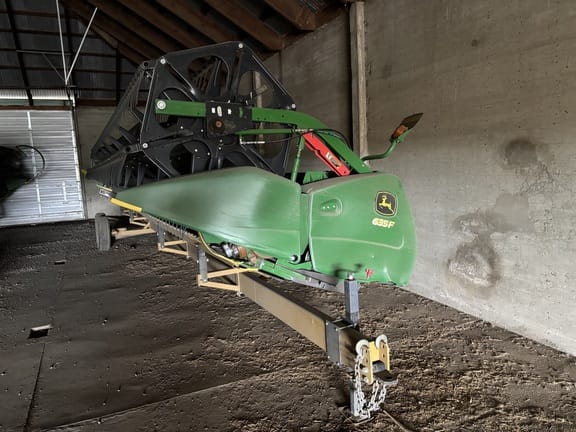 2020 John Deere 635F Equipment Image0