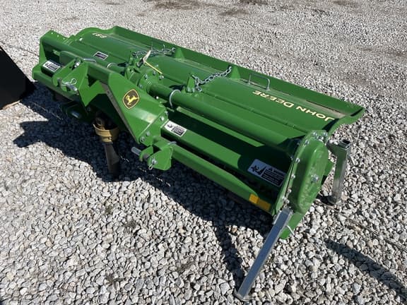 Image of John Deere 681 equipment image 3
