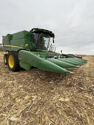 Image of John Deere 708C Primary image