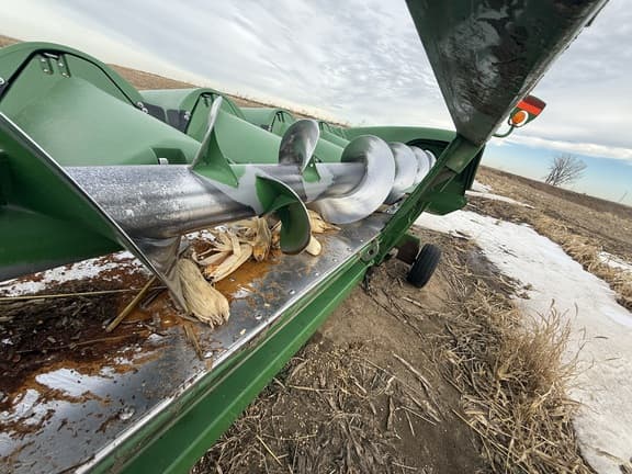 Image of John Deere 708C equipment image 4