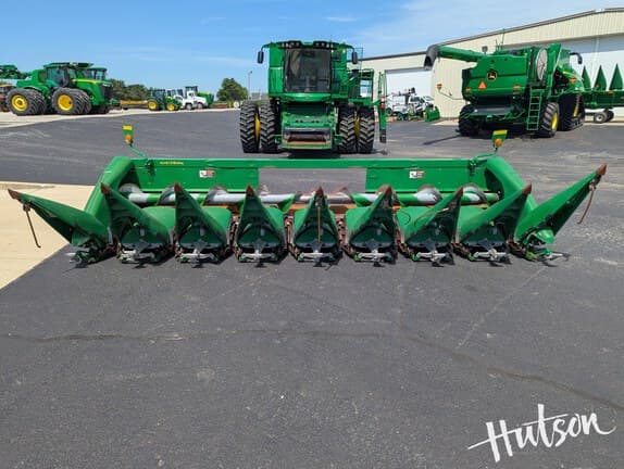 Image of John Deere 708C equipment image 3