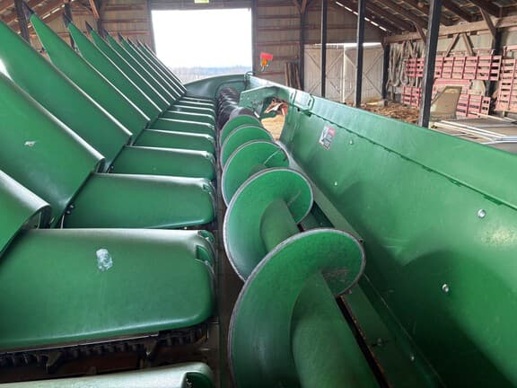 Image of John Deere 712C equipment image 3