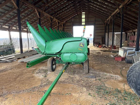 Image of John Deere 712C Primary image