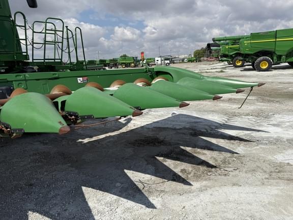 Image of John Deere 712C equipment image 2