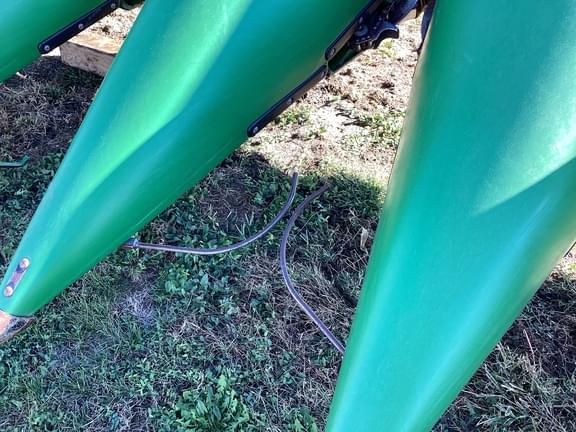 Image of John Deere 712C equipment image 2